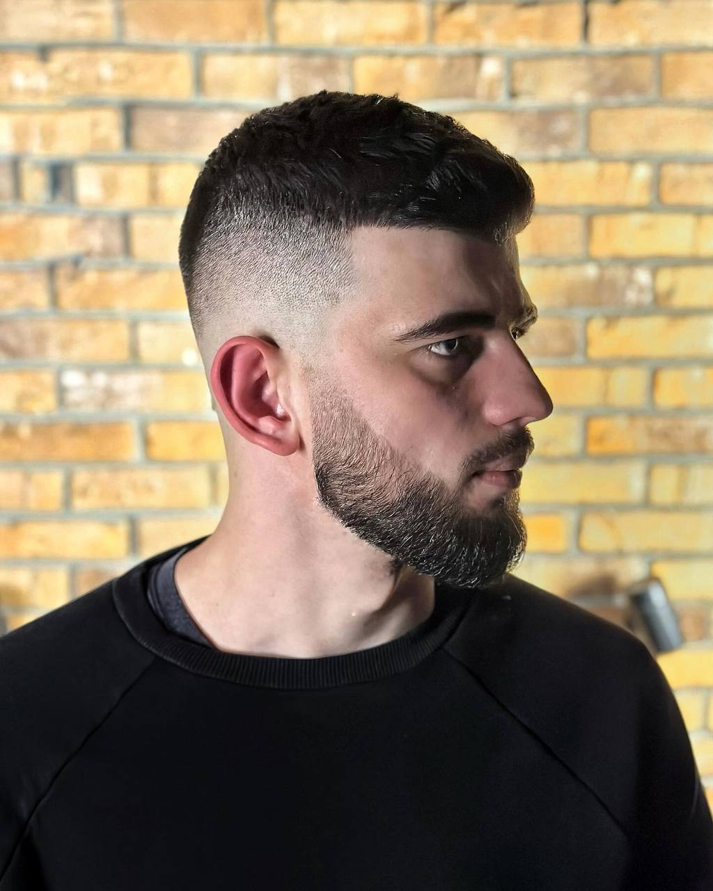 Crew cut with beard line-up, by barber Alex at BRODSKI Barbershop Wilanów, Warszawa